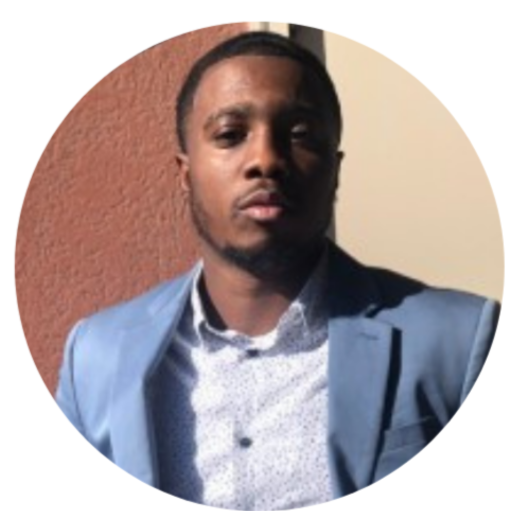 Headshot of Derrick Morris